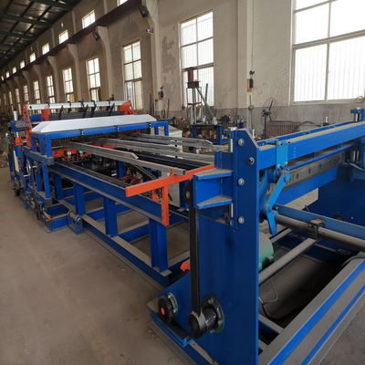 Qualität  Dia 1.2mm Thom Shaft Mesh Panel Welding Machine dog cage 80rows/min usine